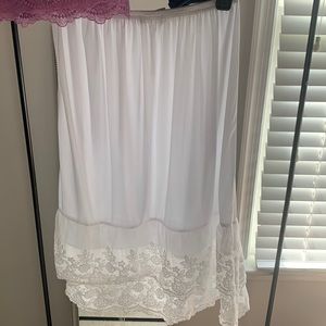 New White Slip Extender - no tags